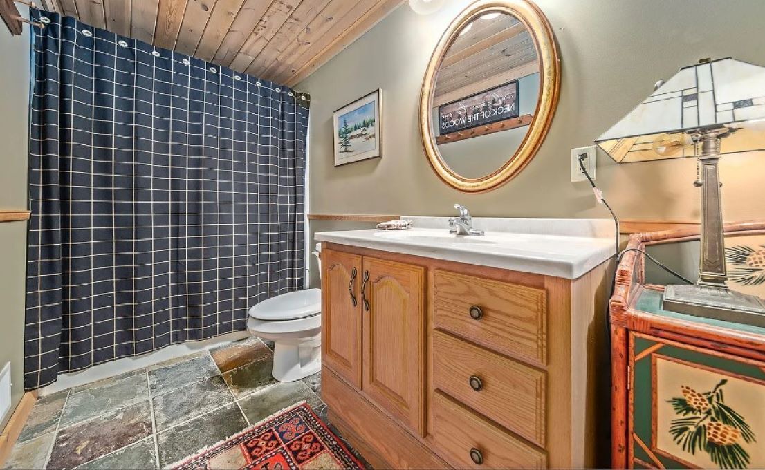 Photo of Bedroom in Lawrence