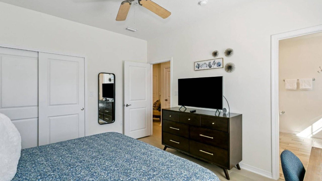 Photo of Bedroom in Ono Island