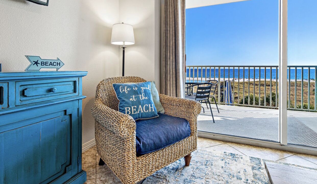 Photo of Livingroom in Orange Beach