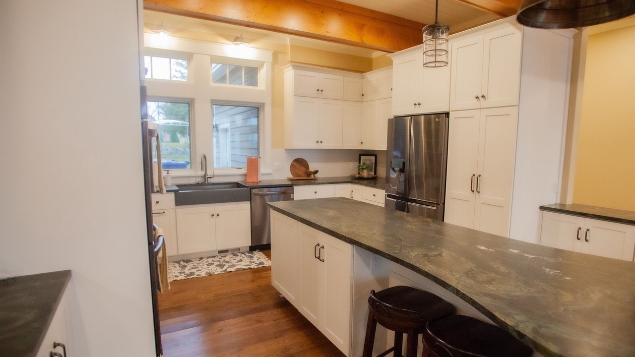 Photo of Kitchen in Maple City