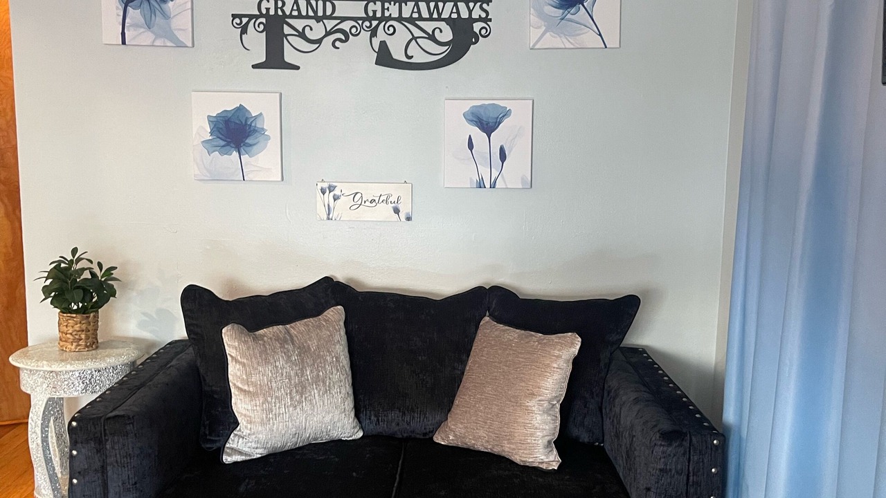Photo of Livingroom in Detroit