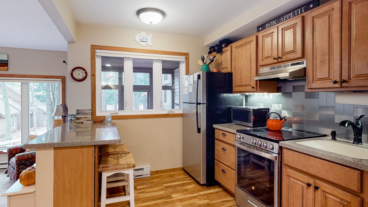 Photo of Kitchen in Maple City