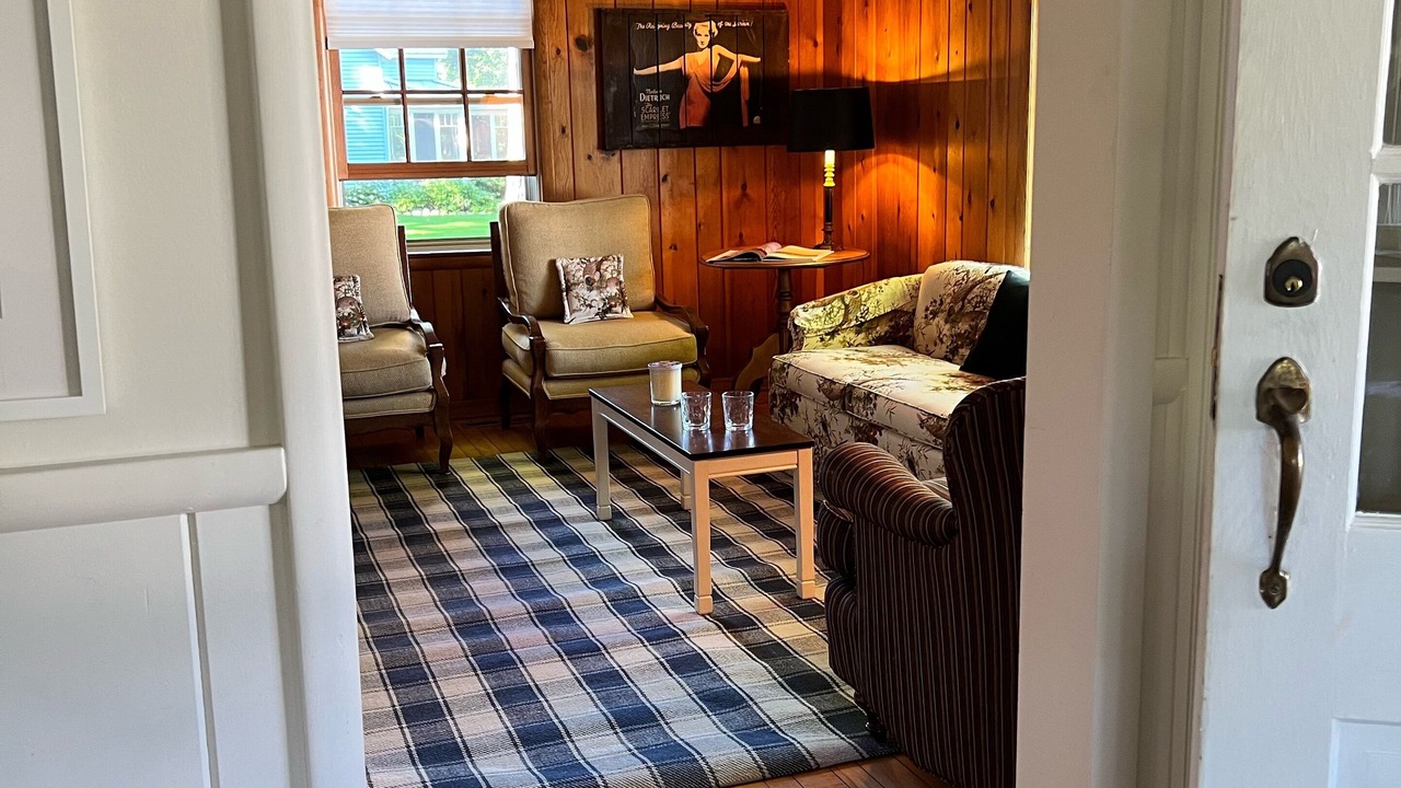 Photo of Livingroom in Leland