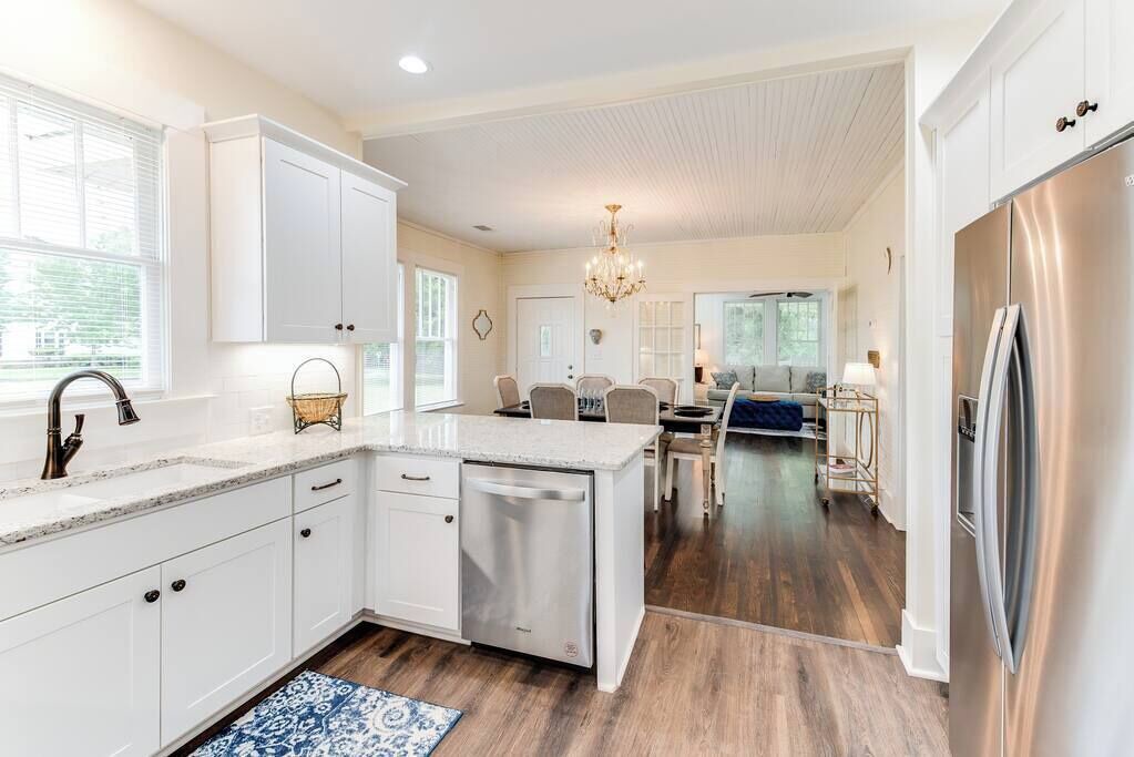 Photo of Kitchen in Taylorville