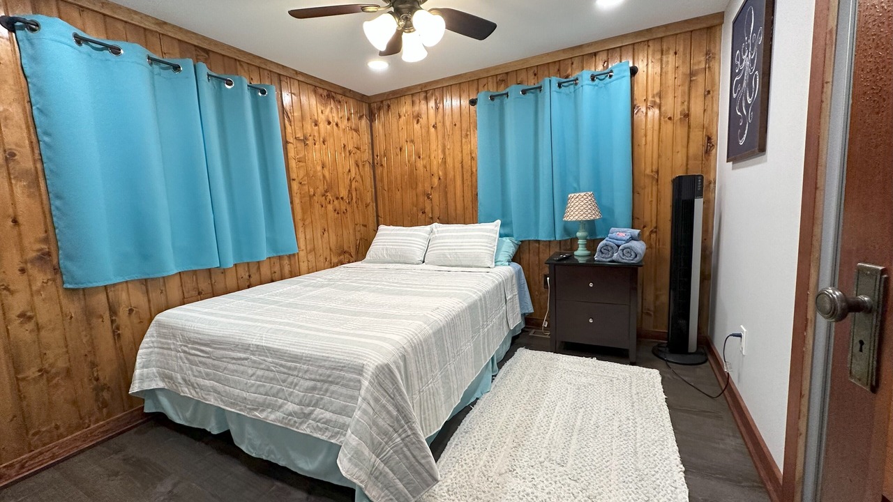 Photo of Bedroom in Anchorville