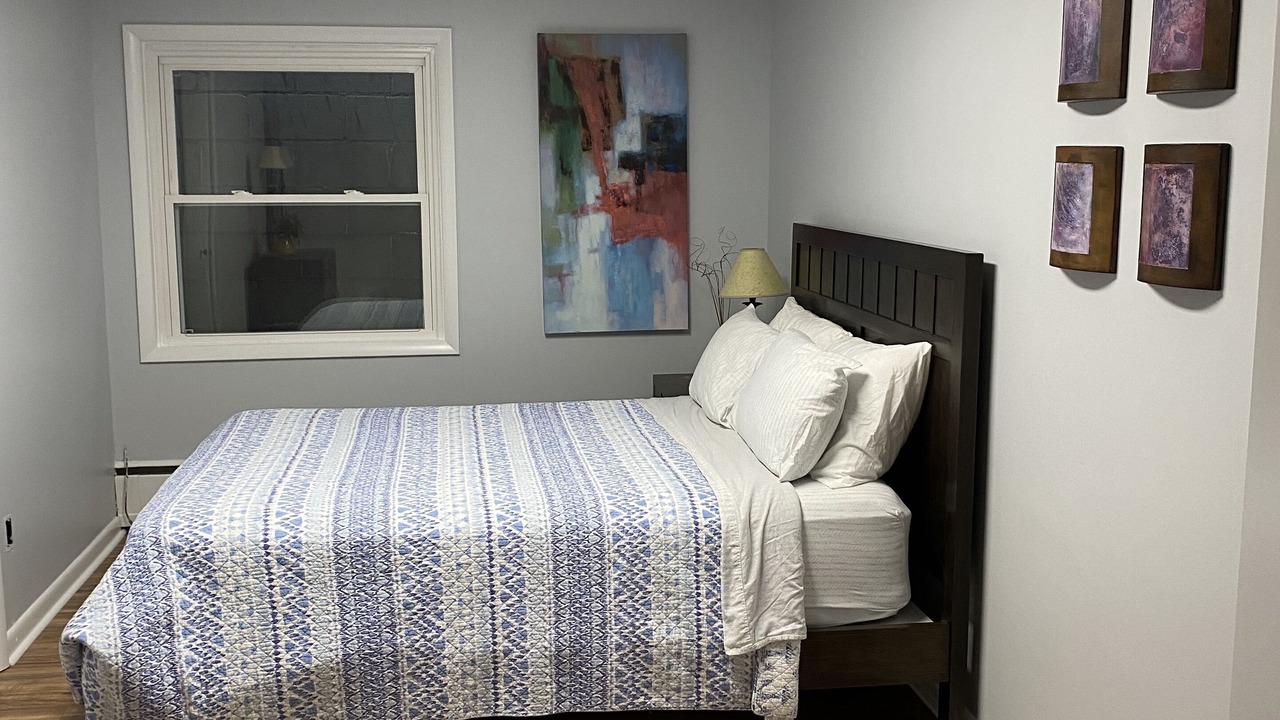 Photo of Bedroom in Alpena