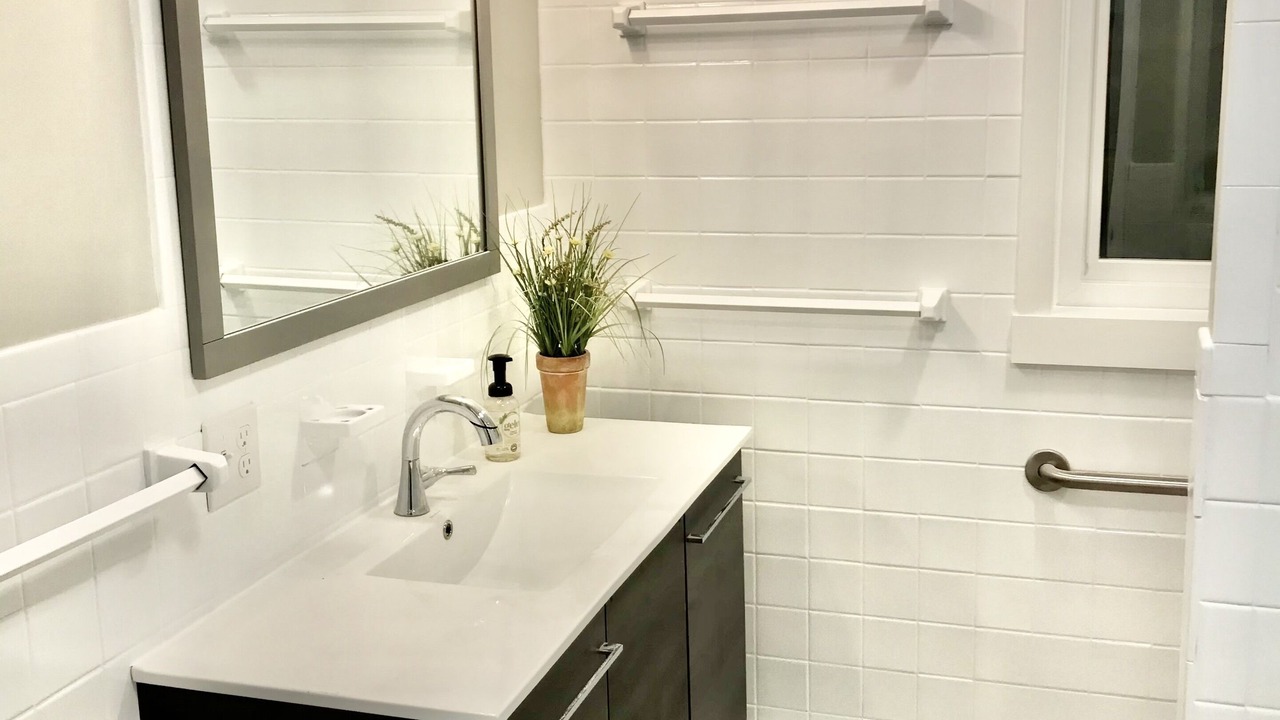 Photo of Bathroom in Alpena