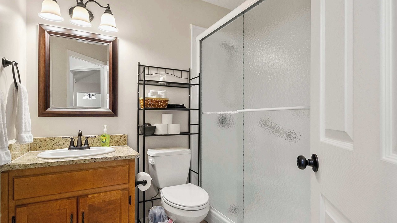 Photo of Bathroom in Tuscaloosa