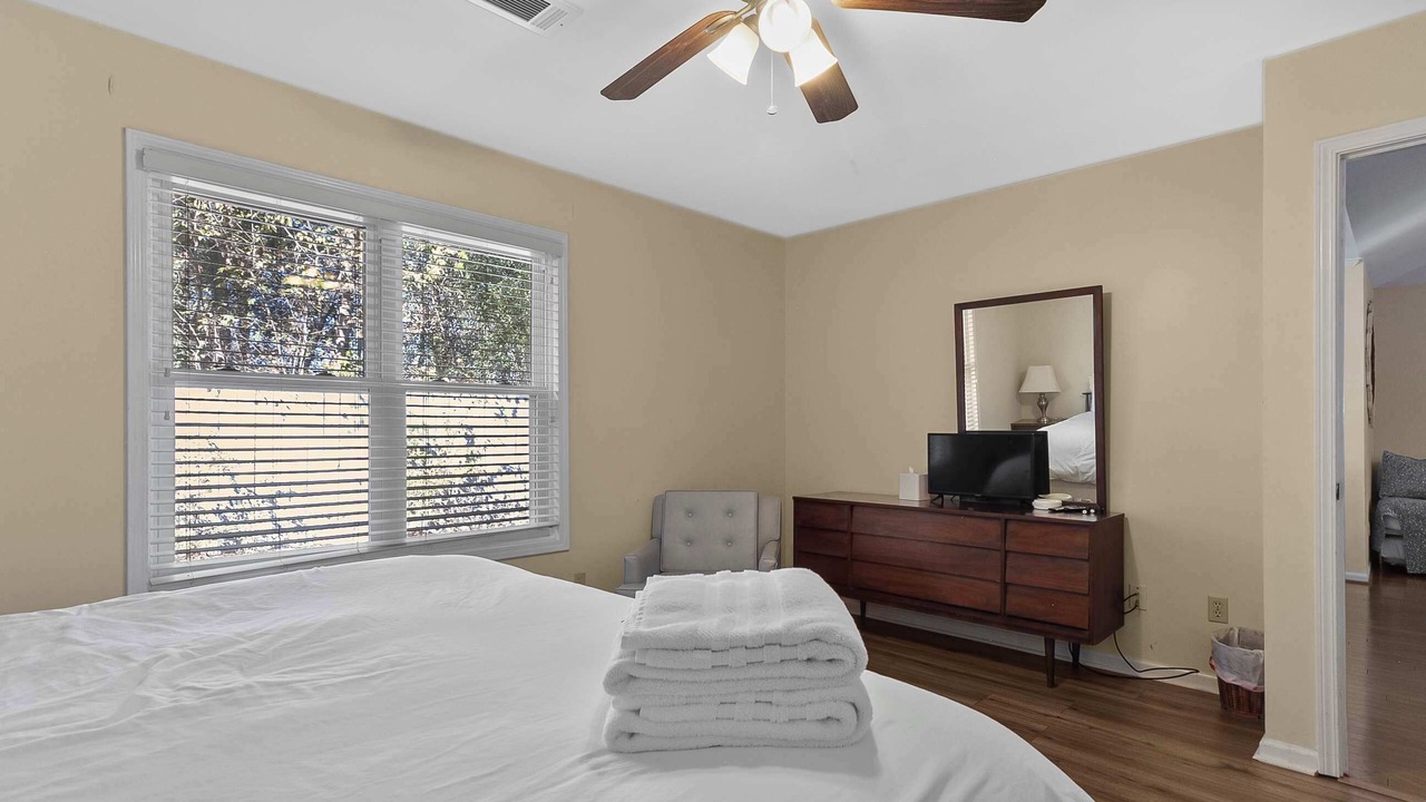 Photo of Bedroom in Tuscaloosa