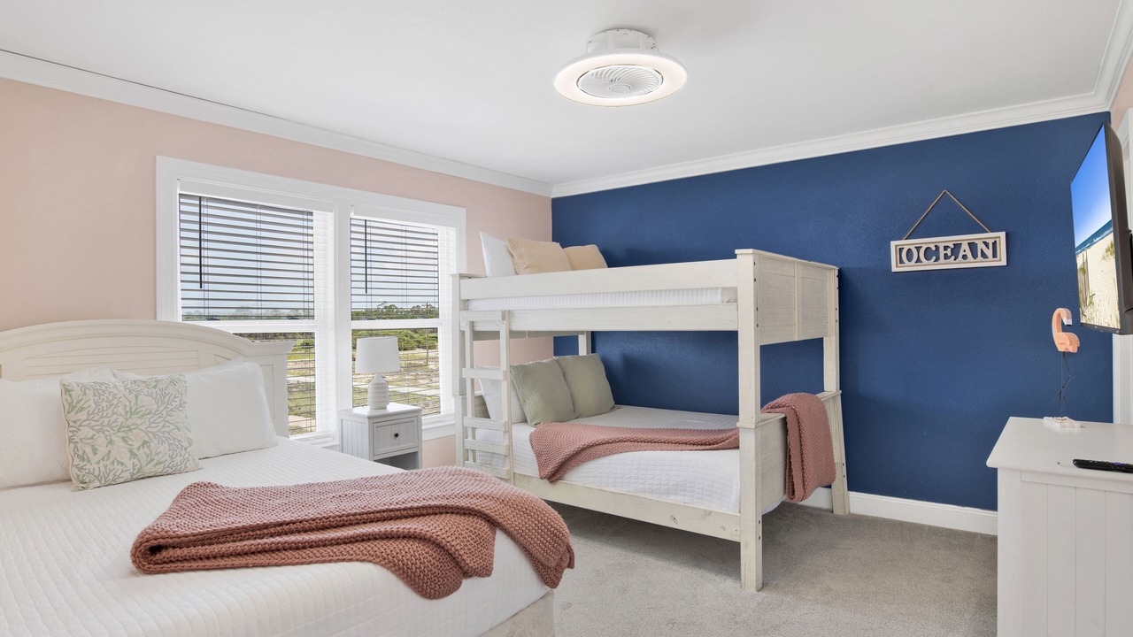 Photo of Bedroom in Southpointe
