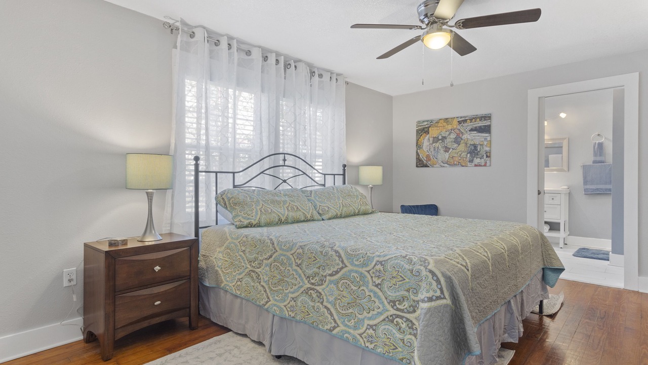 Photo of Bedroom in Biloxi