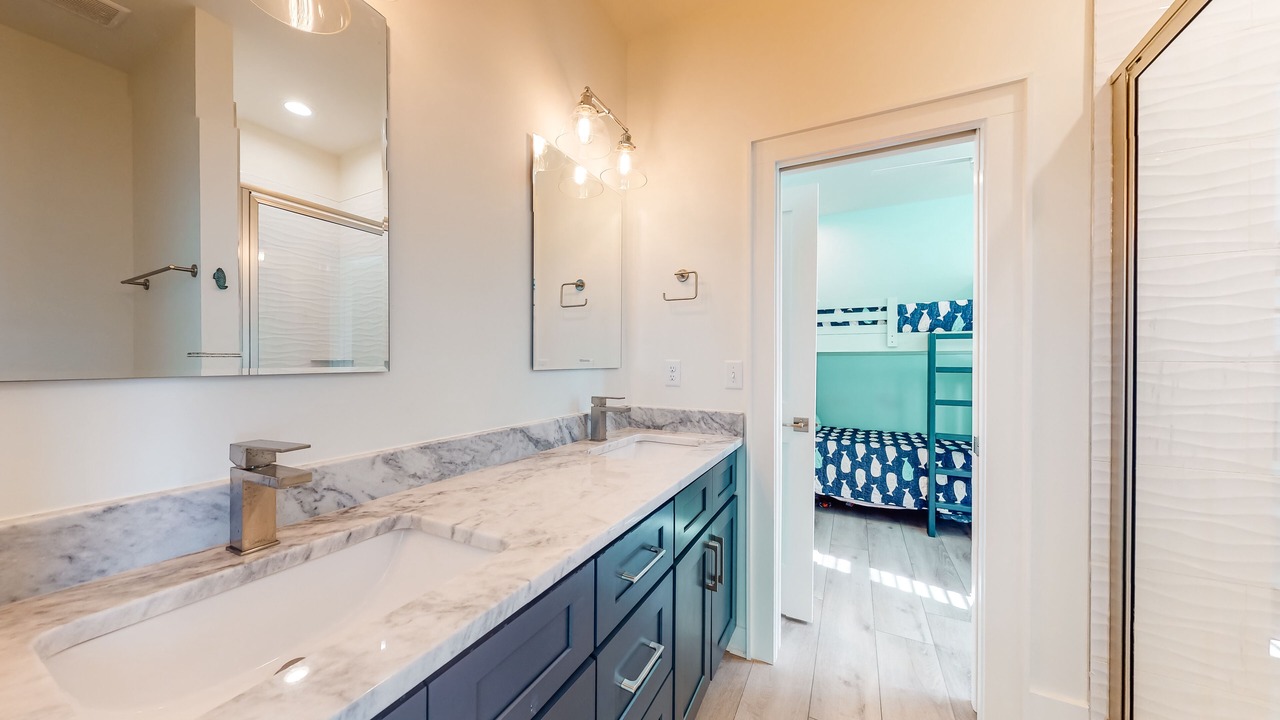 Photo of Bathroom in Gulf Shores