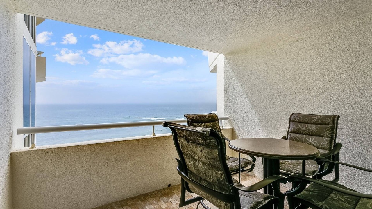 Photo of Patio Balcony in Ono Island