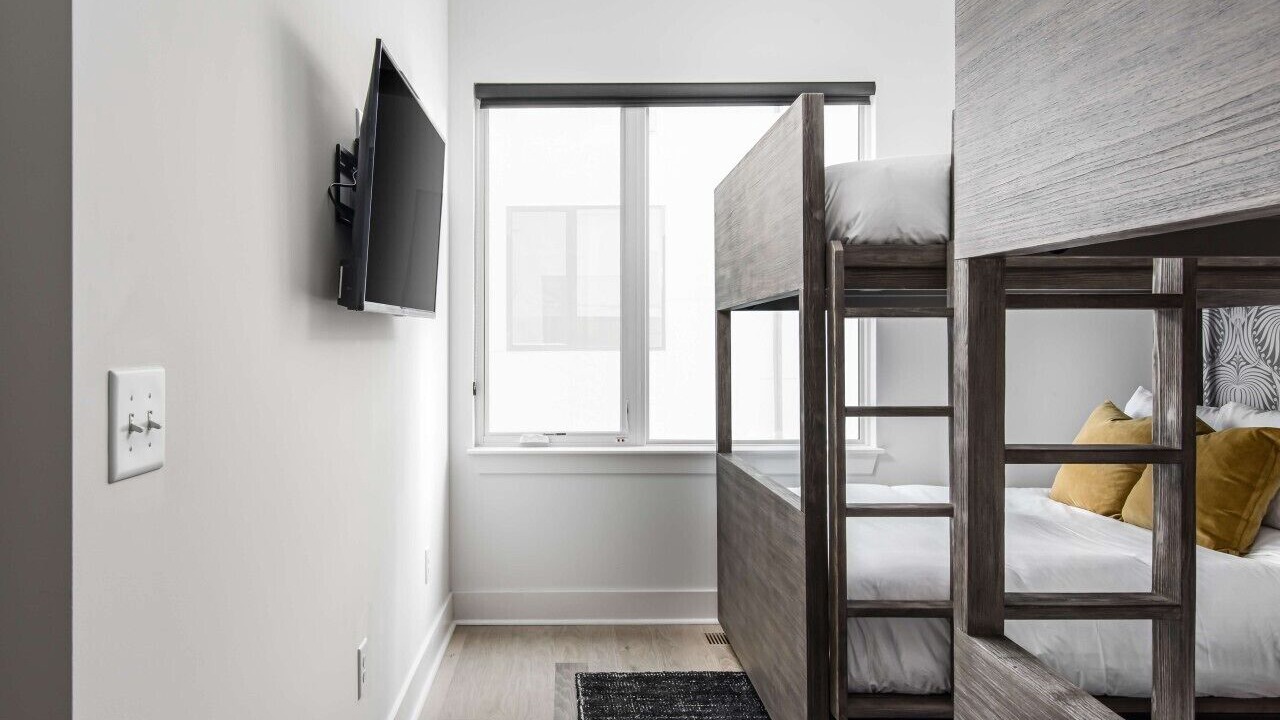 Photo of Bedroom in Five Points