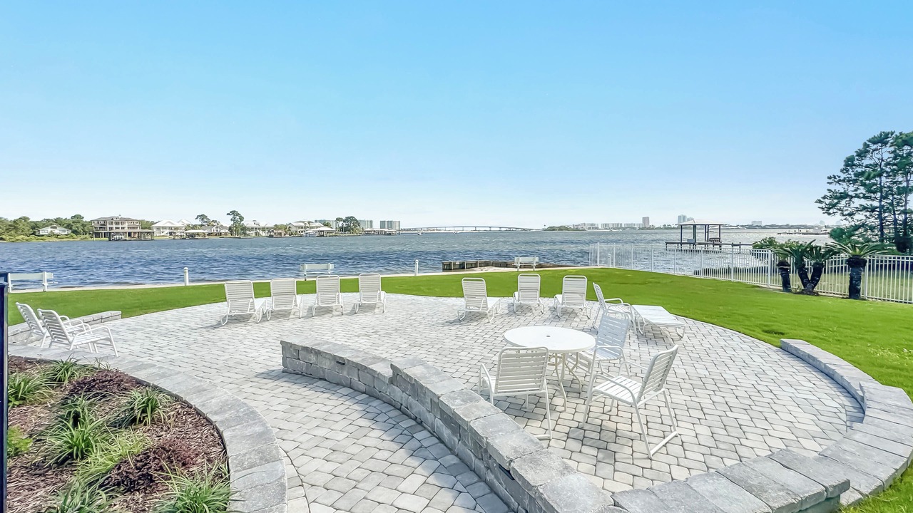 Photo of Patio Balcony in Ono Island