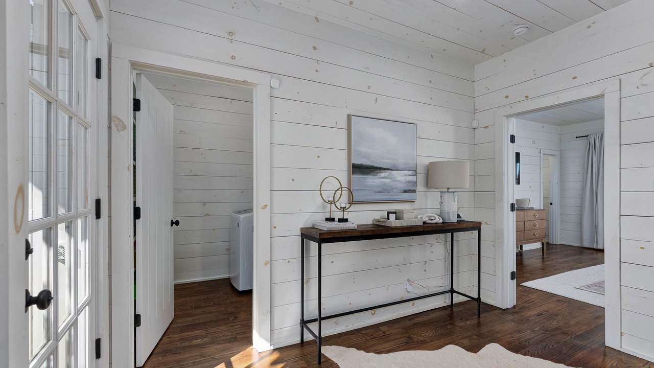 Photo of Bedroom in Crane Hill