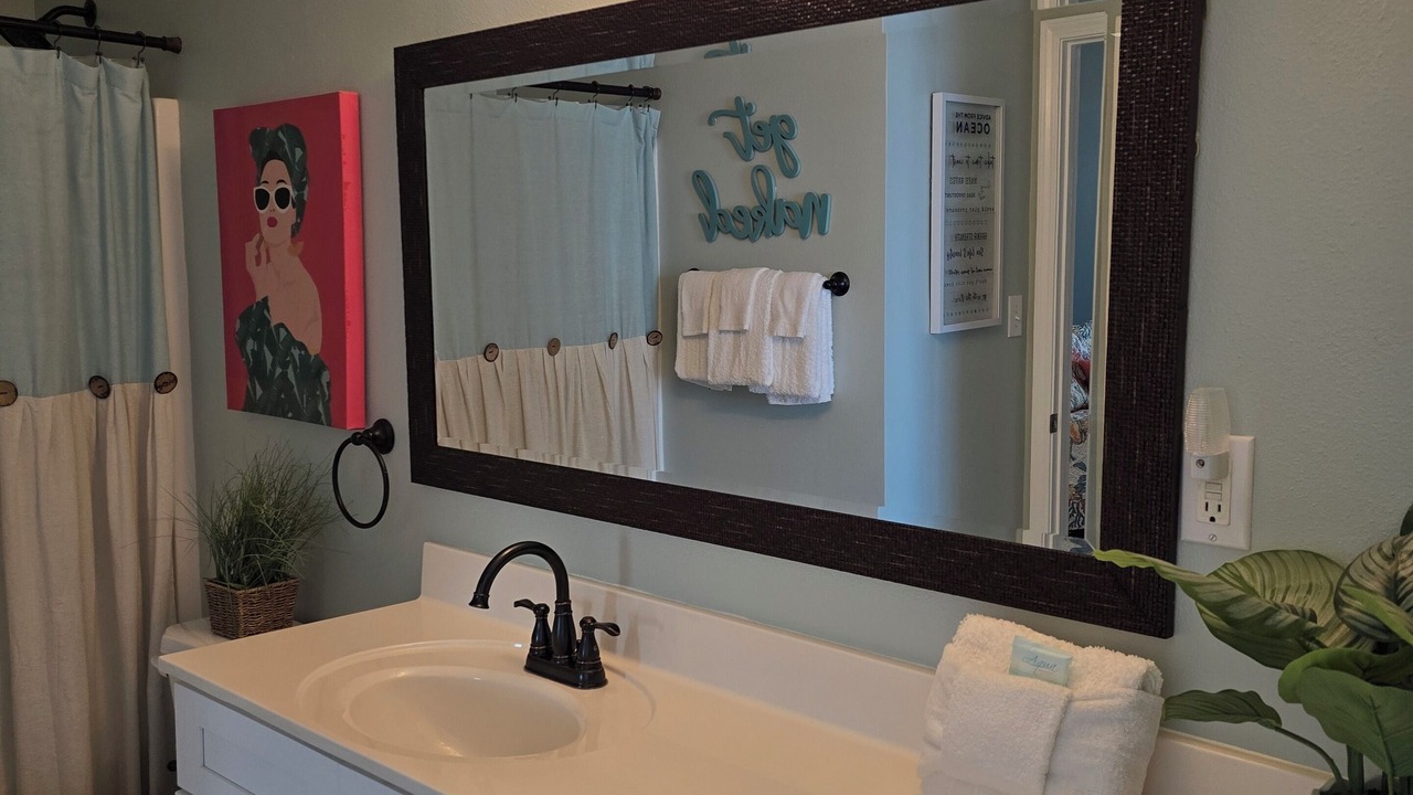 Photo of Bathroom in Gulf Shores