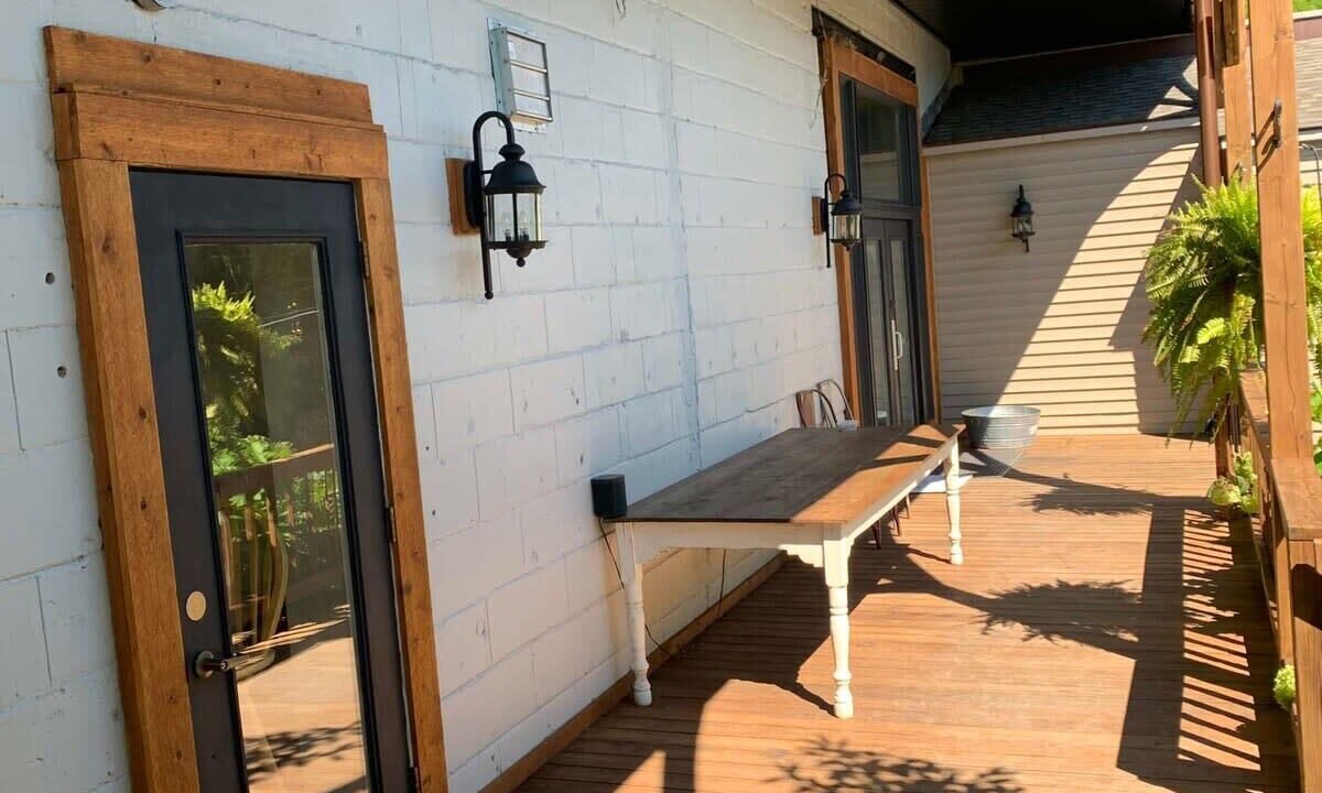 Photo of Patio Balcony in Northport