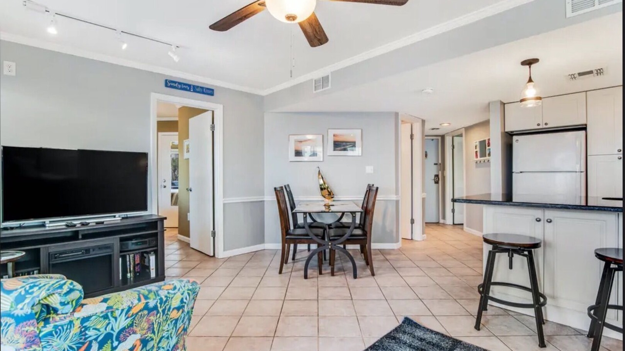 Photo of Livingroom in Fort Morgan