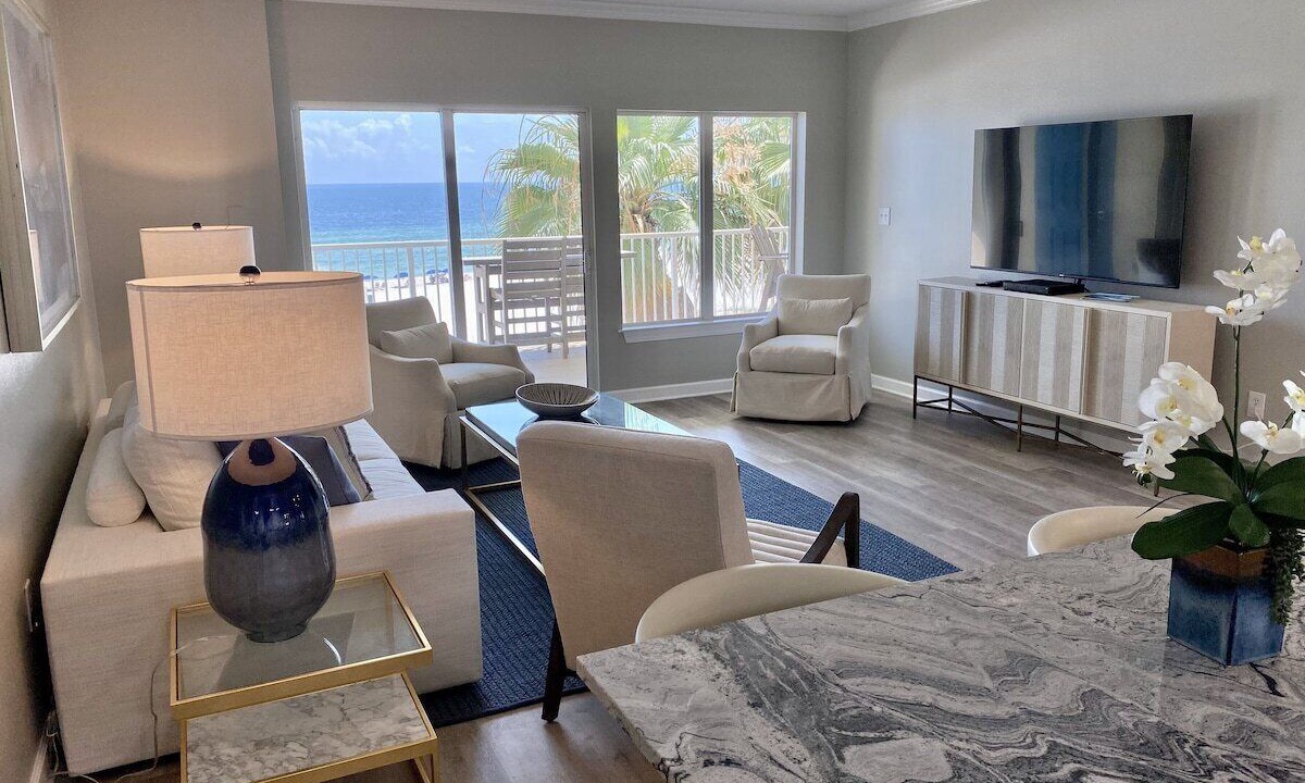 Photo of Livingroom in Orange Beach