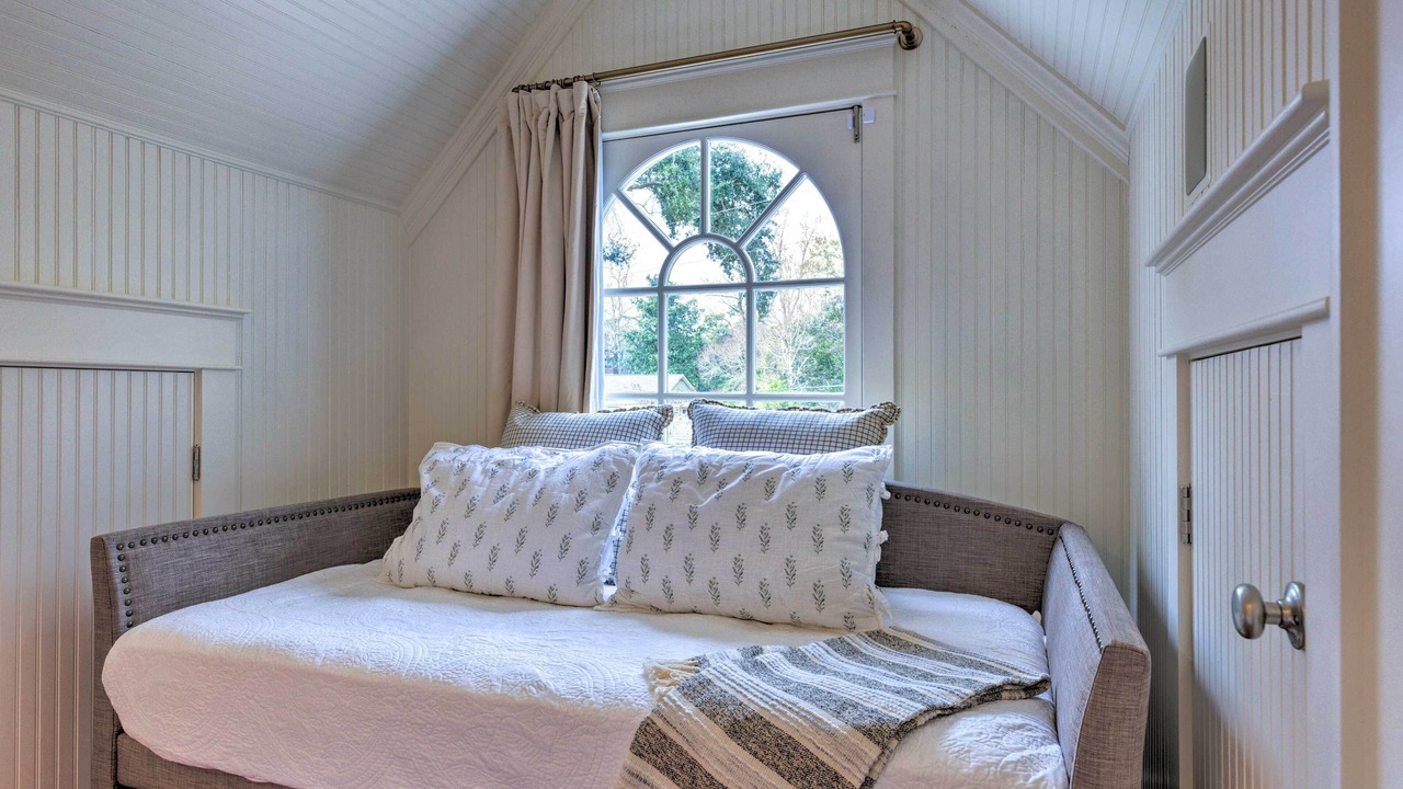 Photo of Bedroom in Montrose