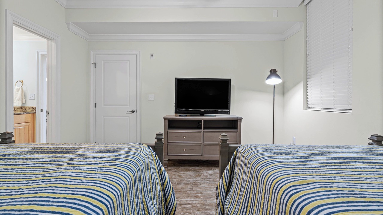 Photo of Bedroom in Dauphin Island