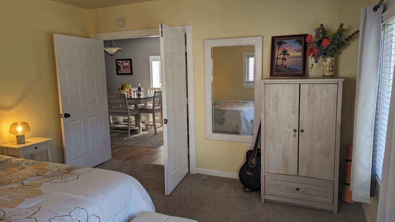 Photo of Bedroom in Lakeside
