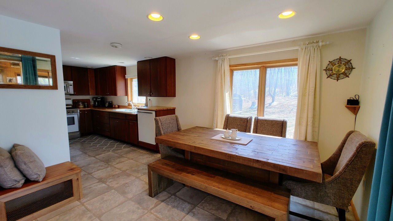 Photo of Livingroom in Munising