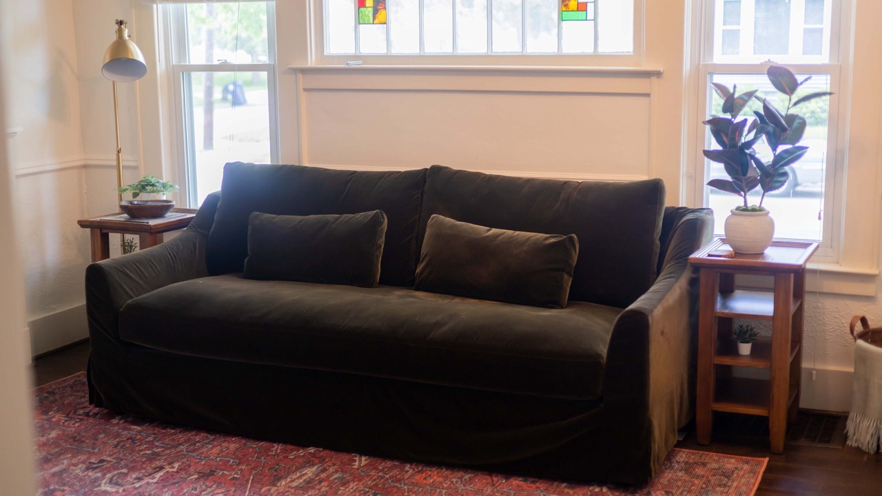 Photo of Livingroom in Royal Oak