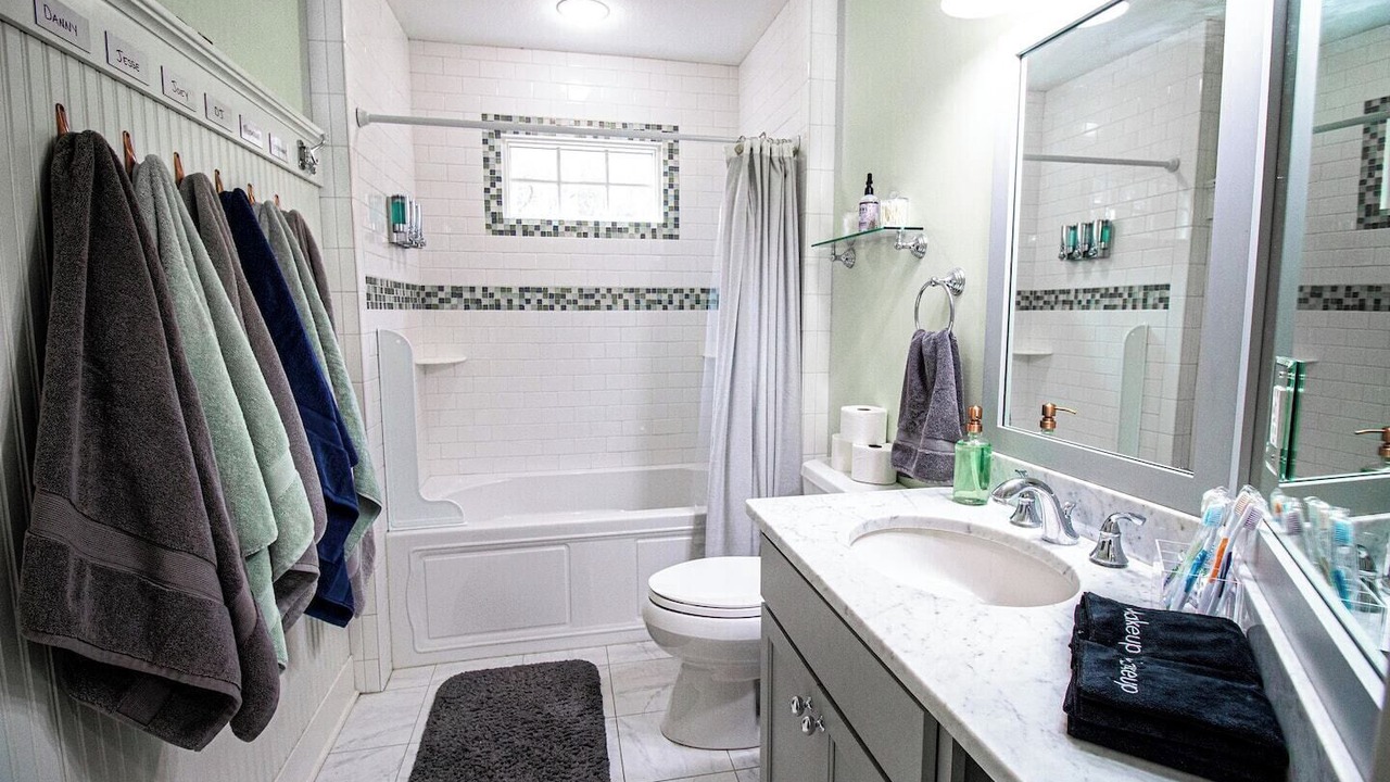 Photo of Bathroom in Ludington