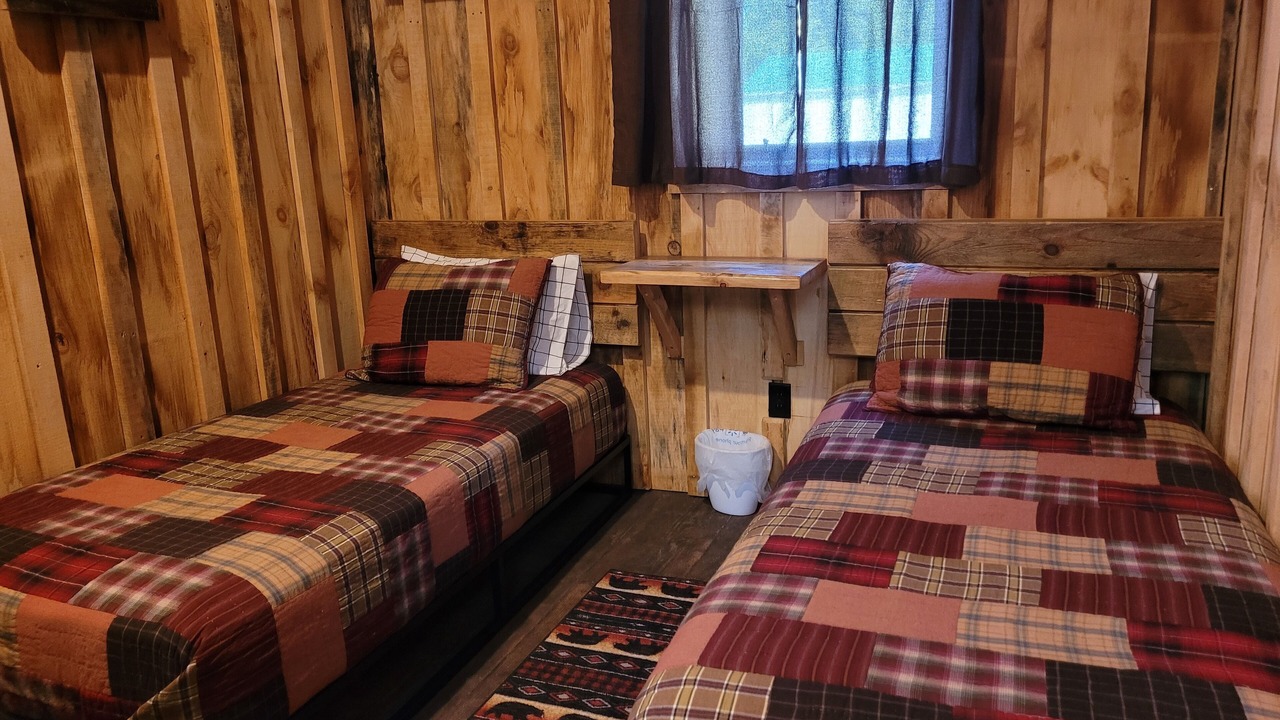 Photo of Bedroom in Copper Harbor