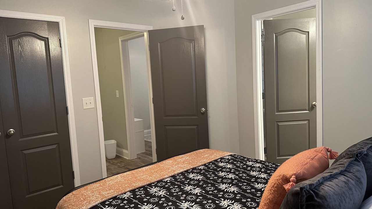 Photo of Bedroom in Winston