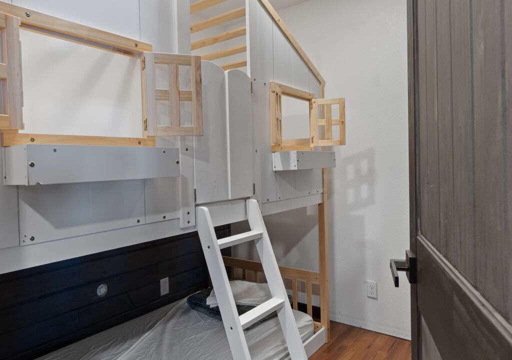 Photo of Bedroom in Bryant