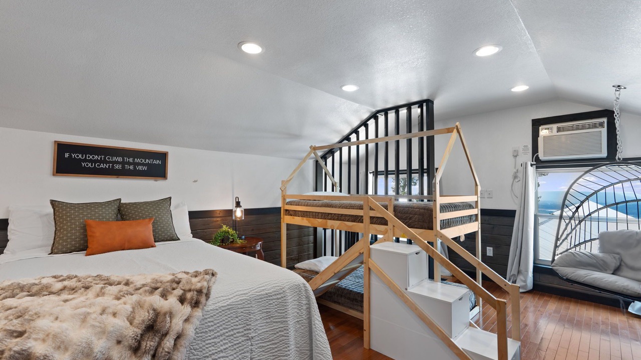 Photo of Bedroom in Bryant