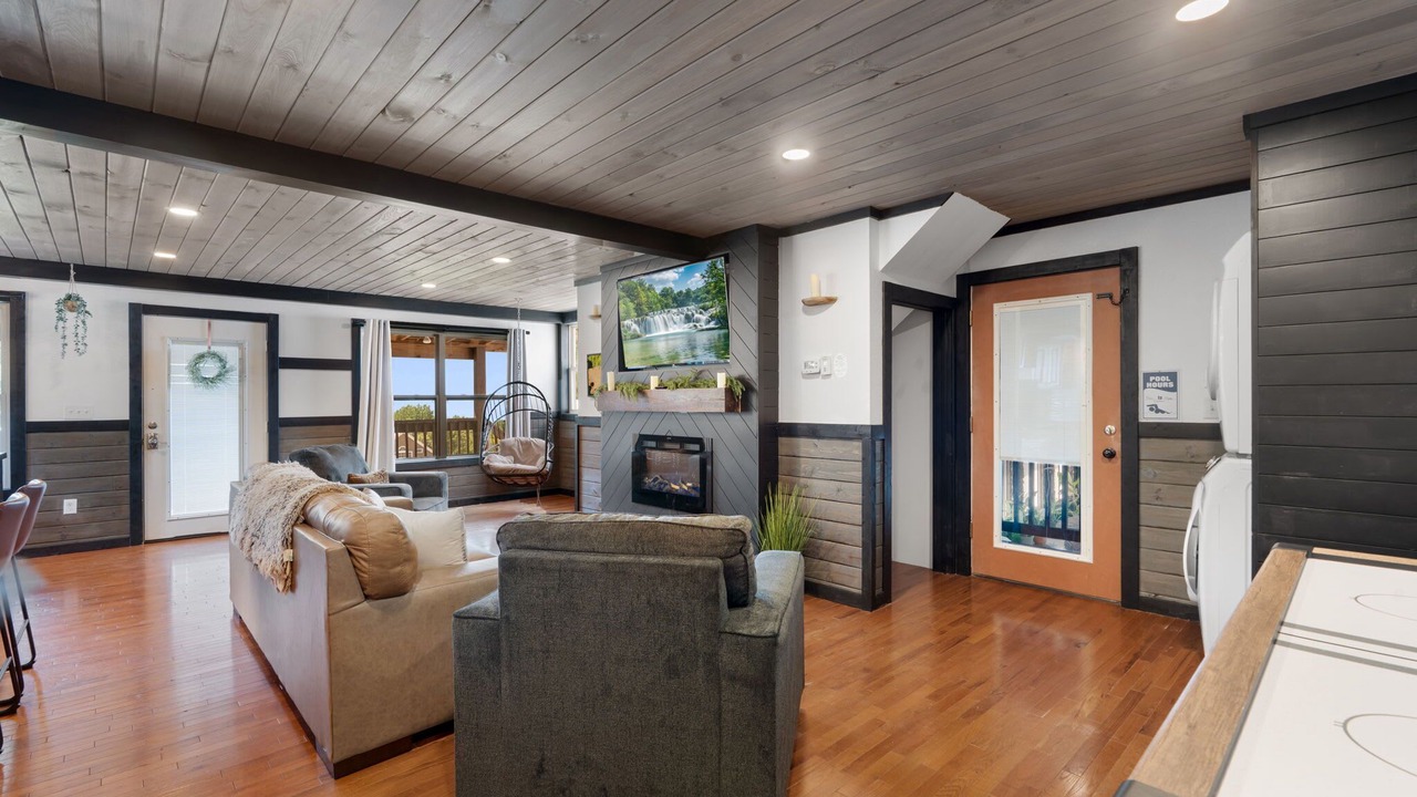 Photo of Livingroom in Bryant