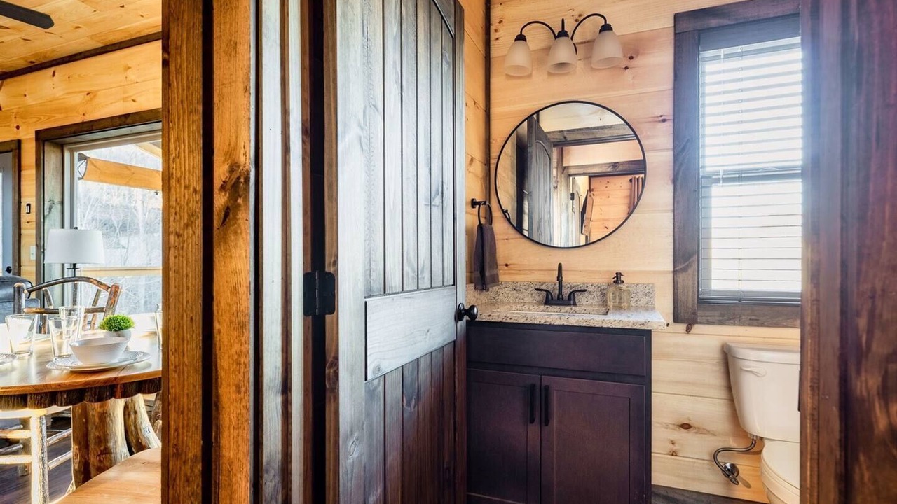 Photo of Bathroom in Chalet Village North