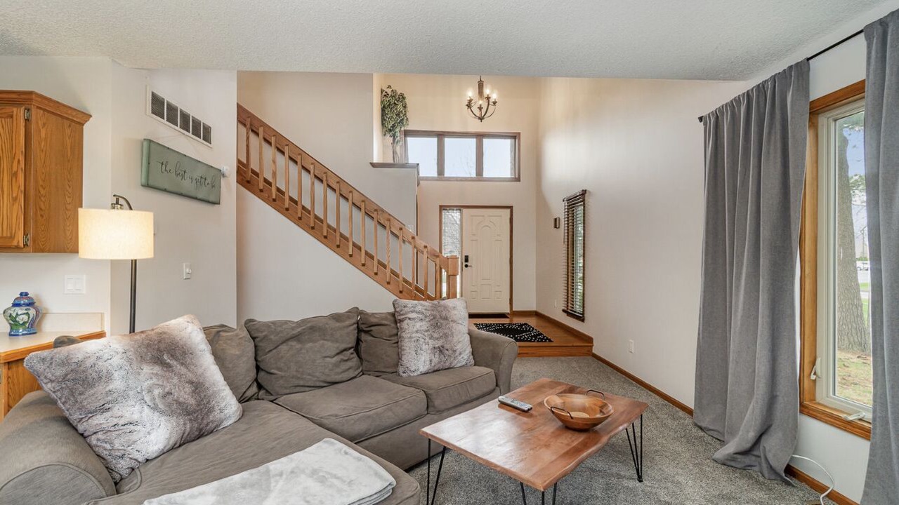 Photo of Livingroom in Saginaw