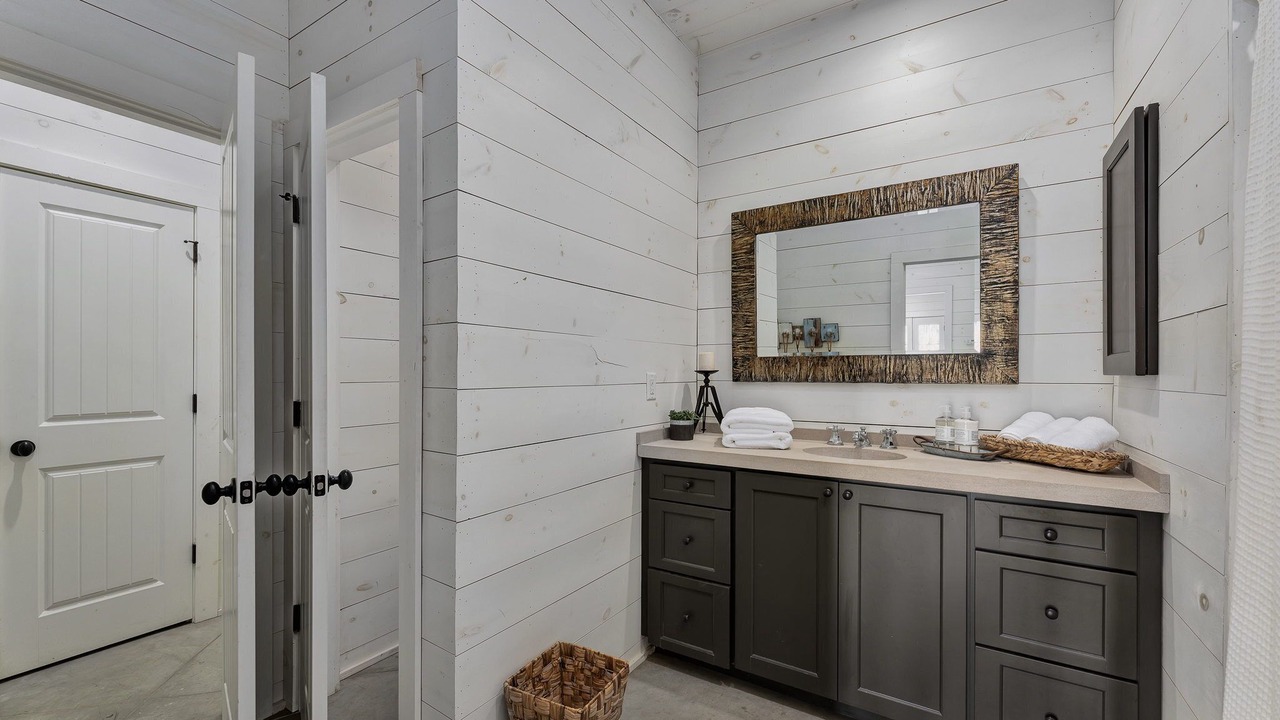 Photo of Bathroom in Crane Hill