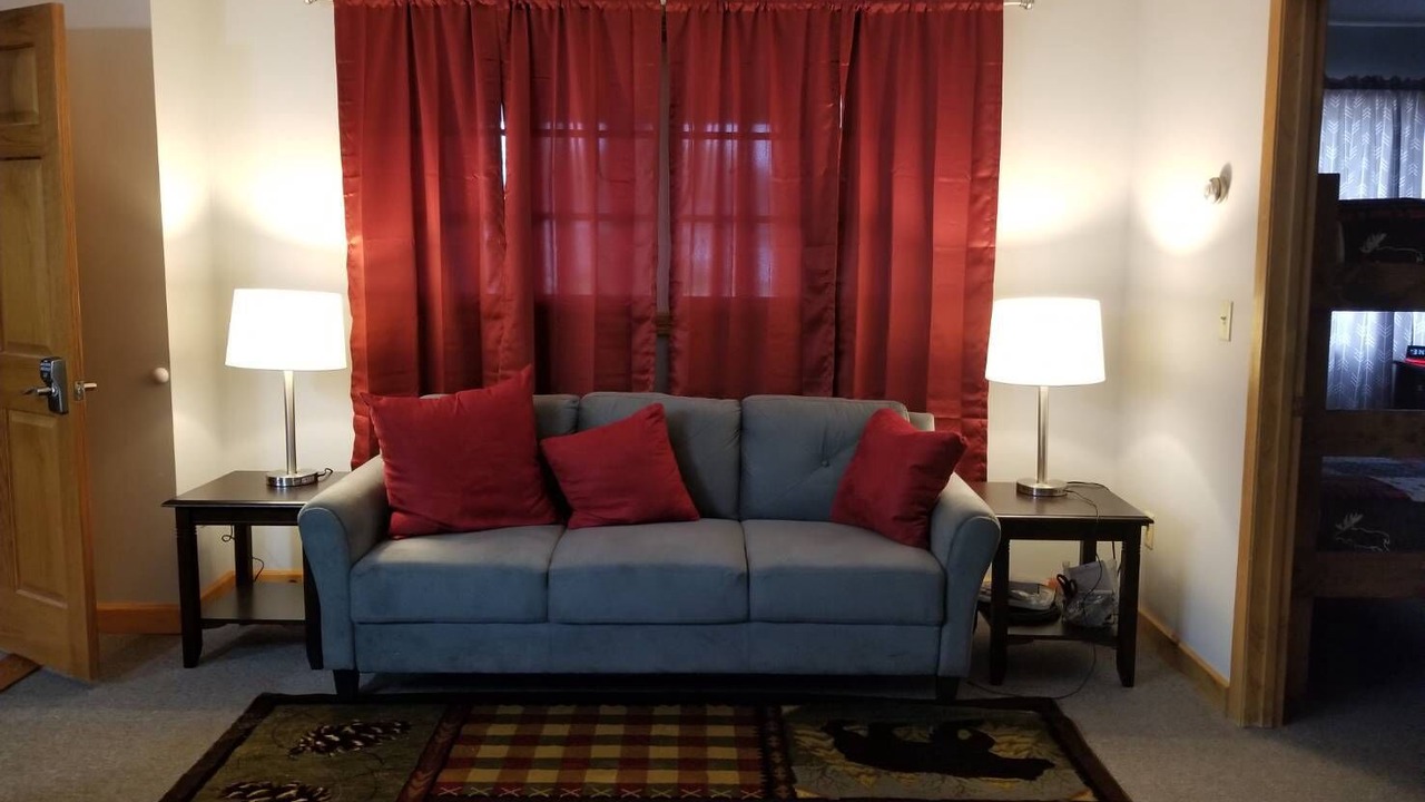 Photo of Livingroom in Chatham