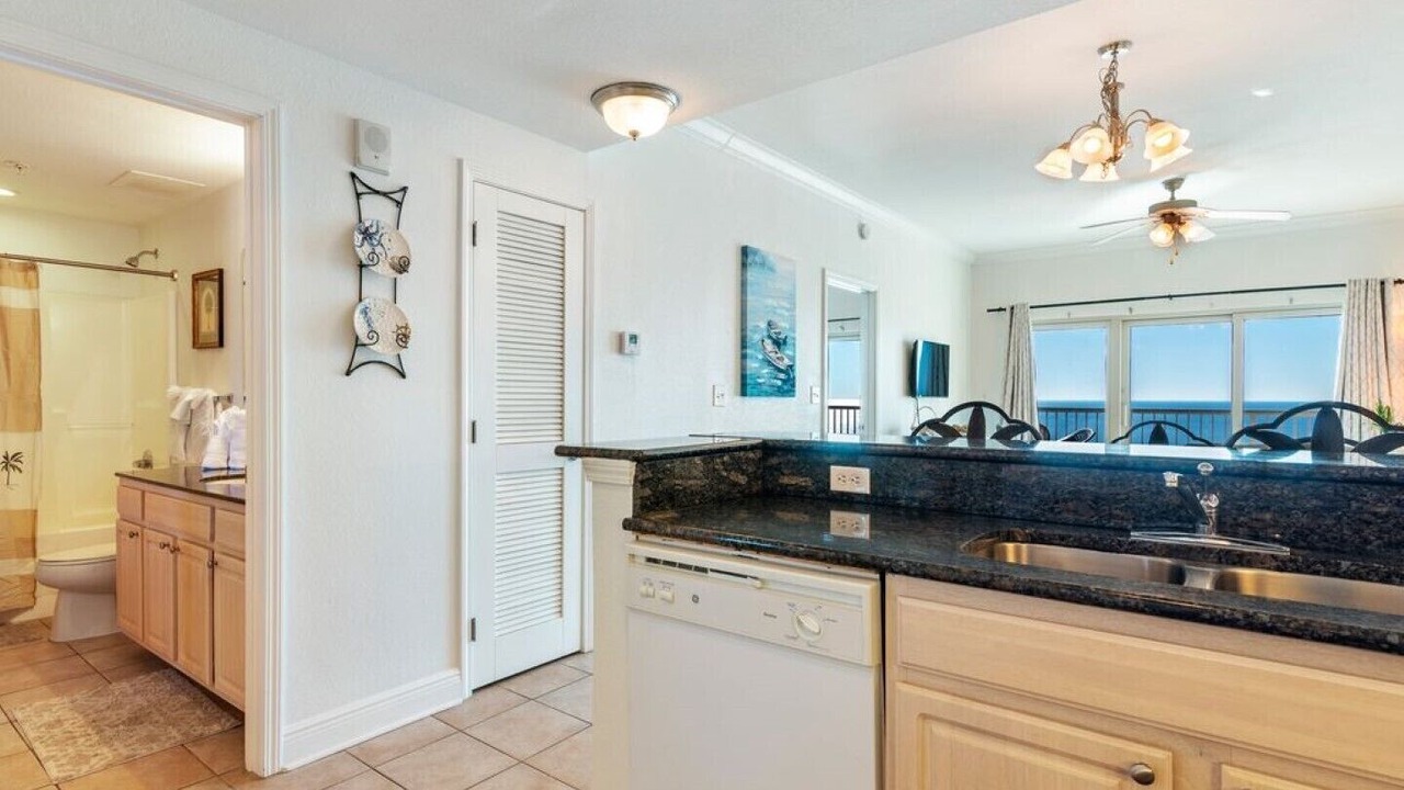 Photo of Bathroom in Gulf Shores