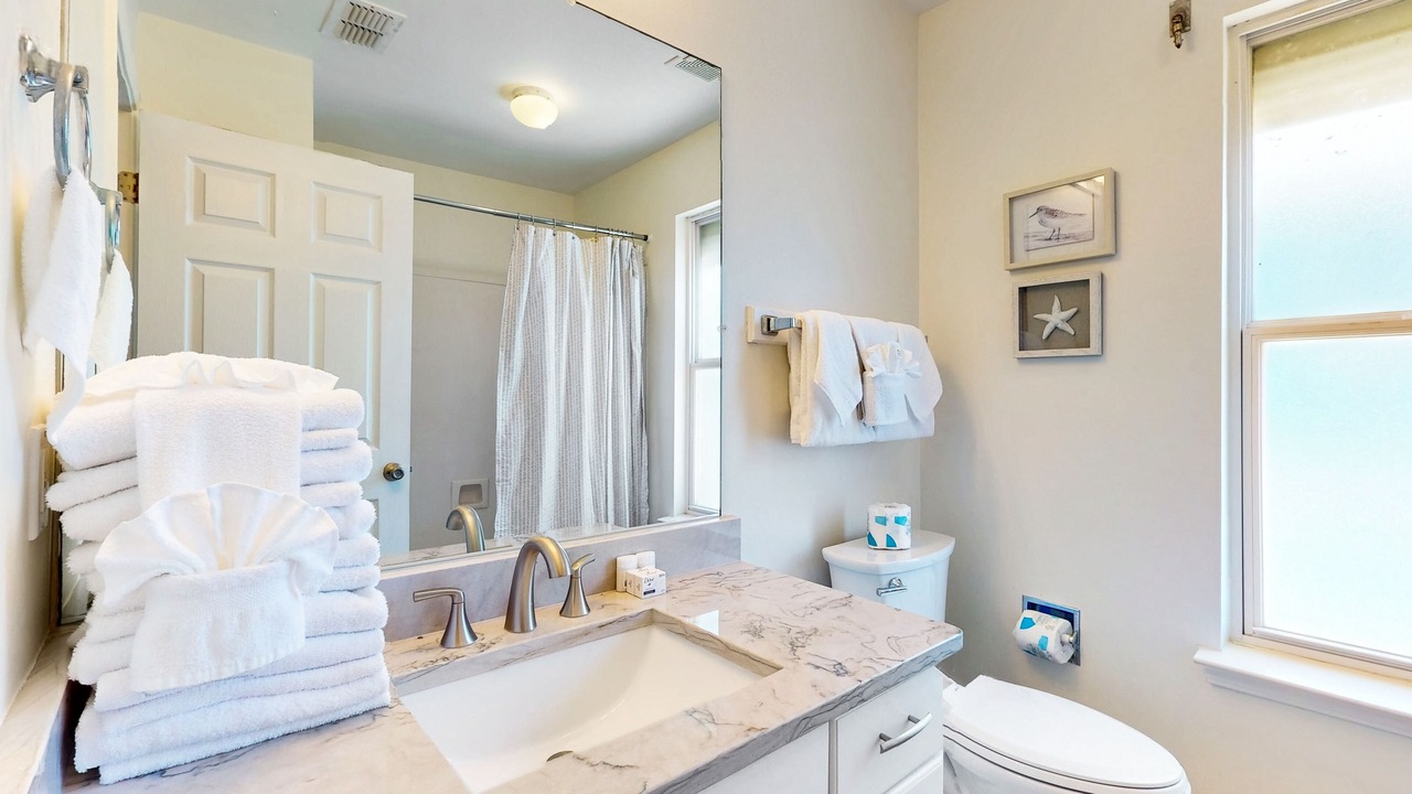 Photo of Bathroom in Gulf Shores