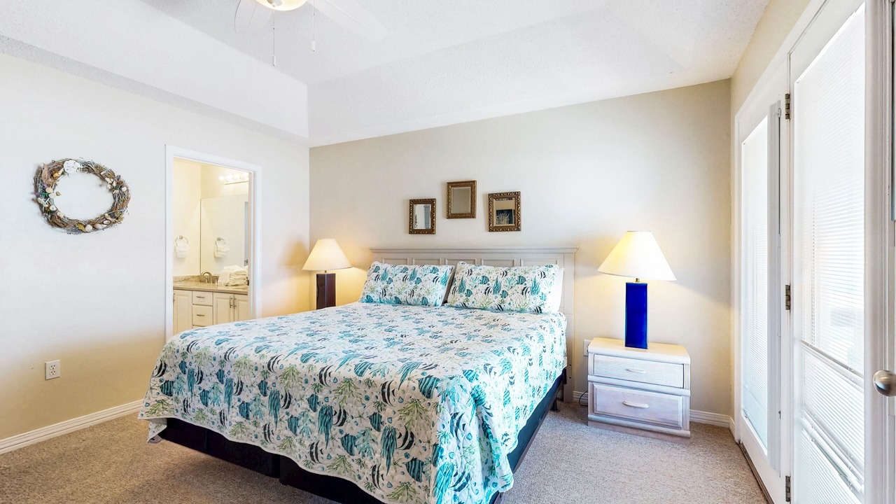 Photo of Bedroom in Gulf Shores