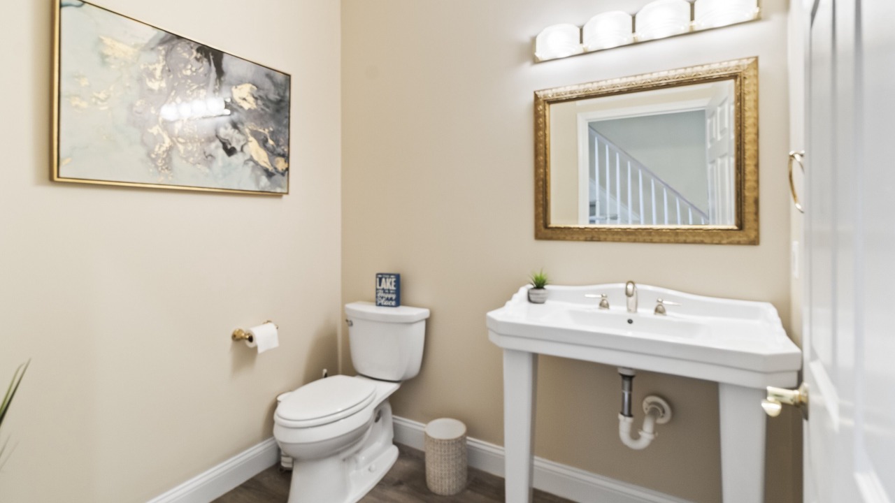 Photo of Bathroom in Keego Harbor