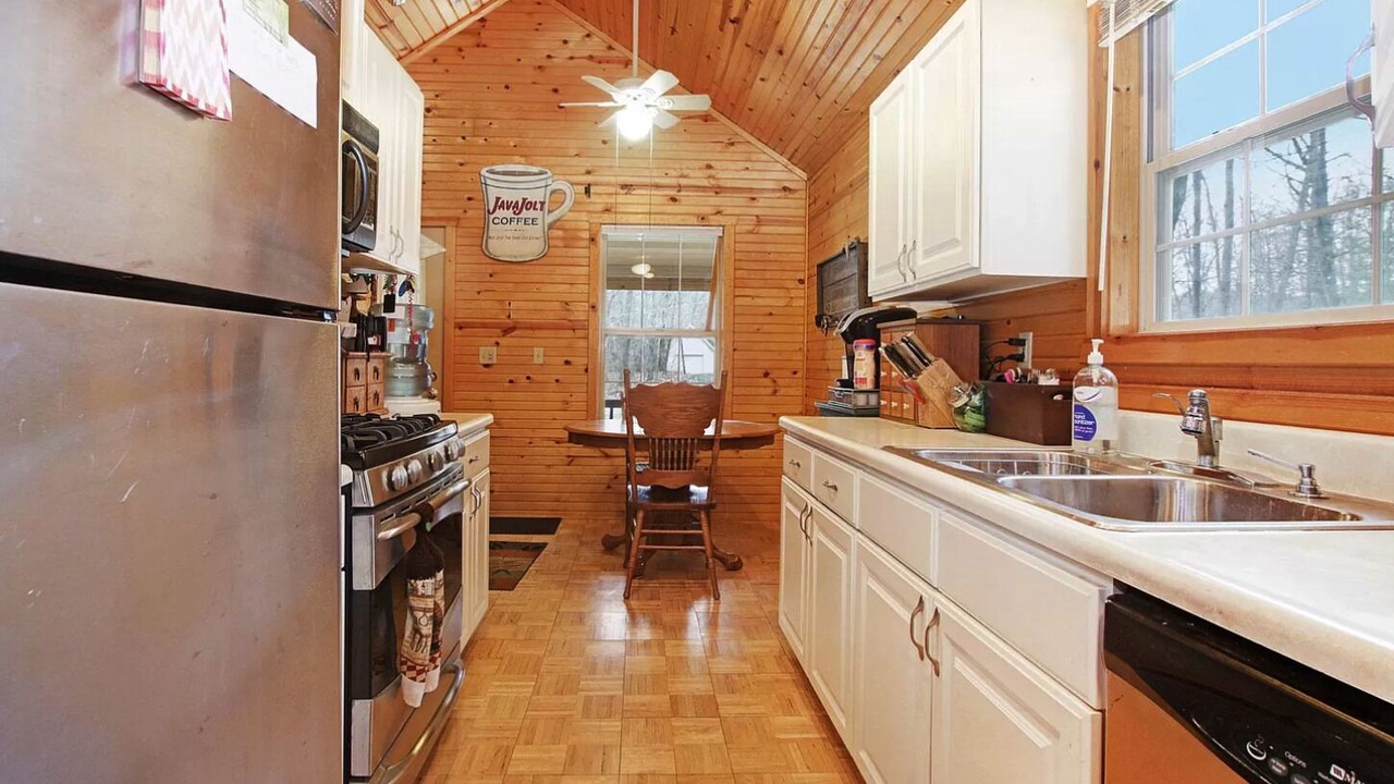 Photo of Kitchen in Mears
