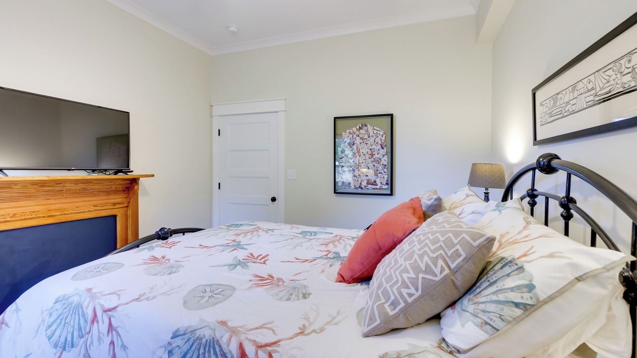 Photo of Bedroom in Biloxi