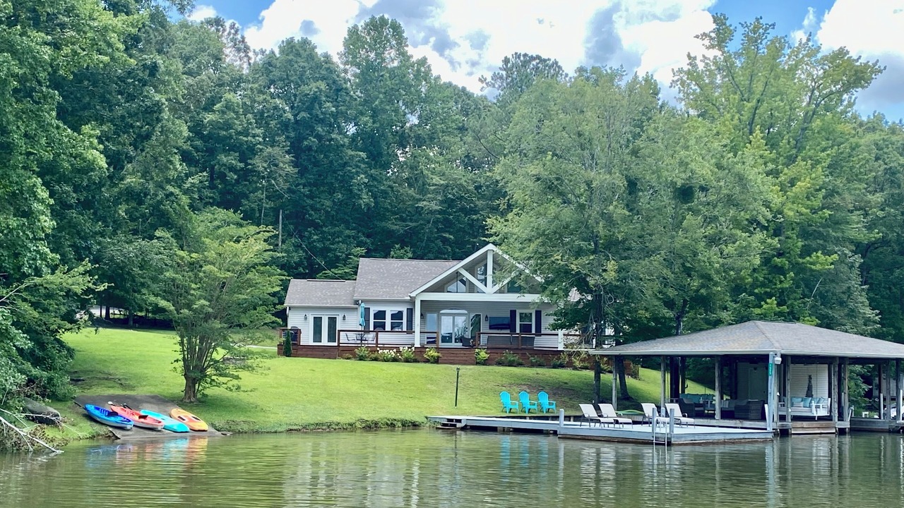 Photo of Others in Dadeville