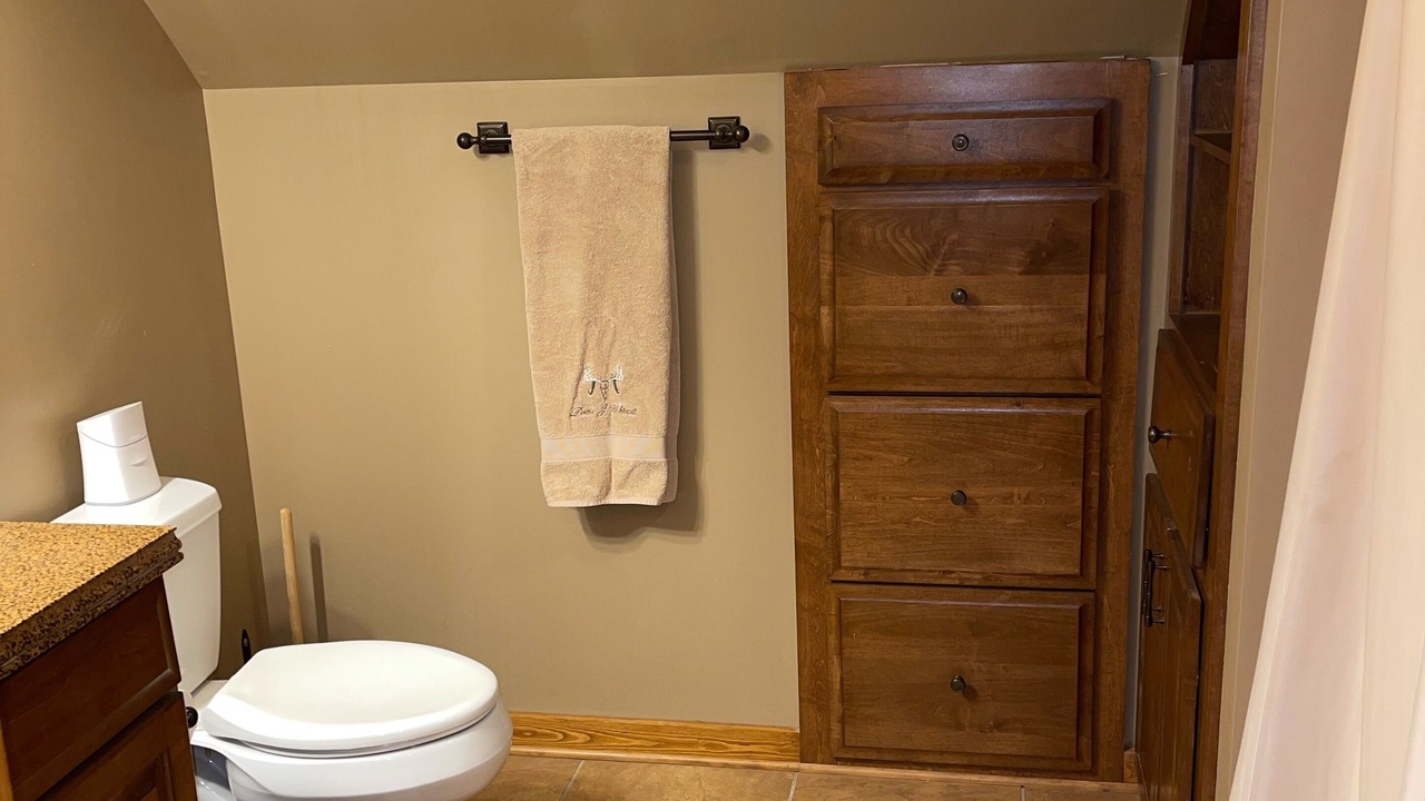 Photo of Bathroom in Crenshaw County
