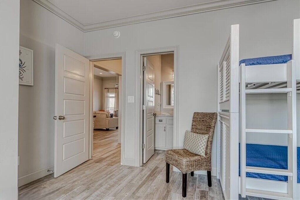 Photo of Bedroom in Dauphin Island