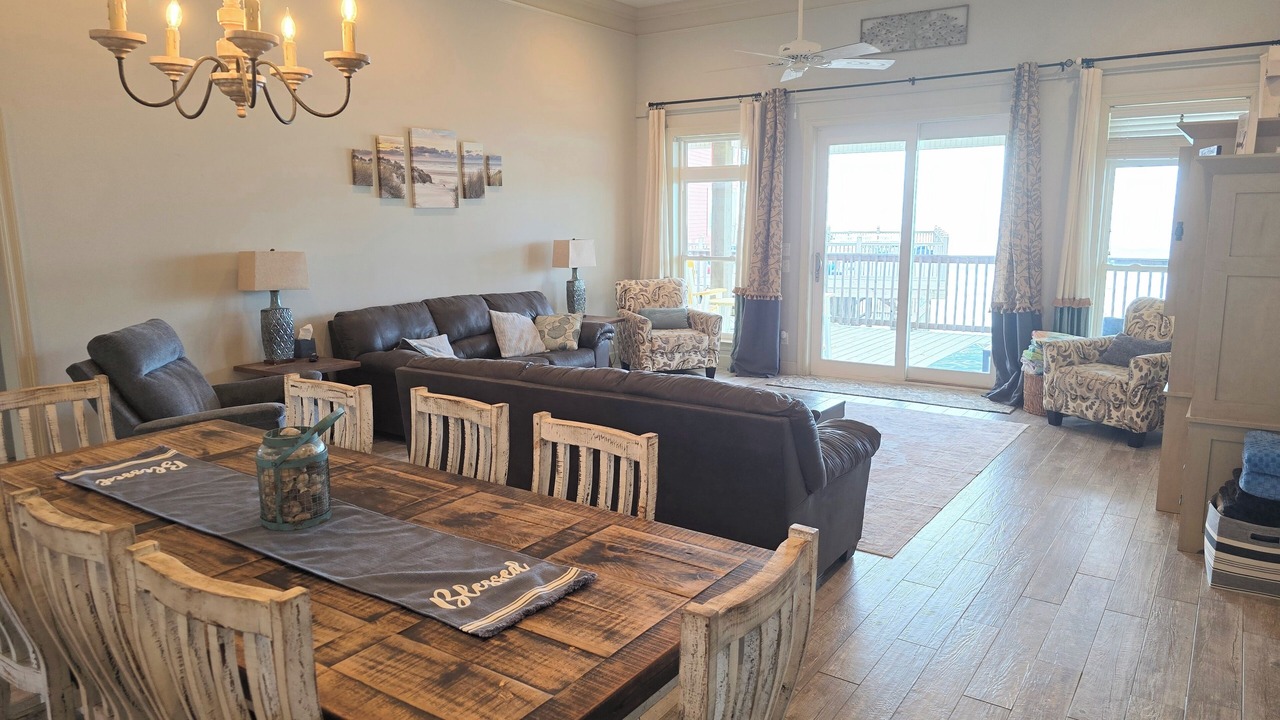 Photo of Livingroom in Dauphin Island