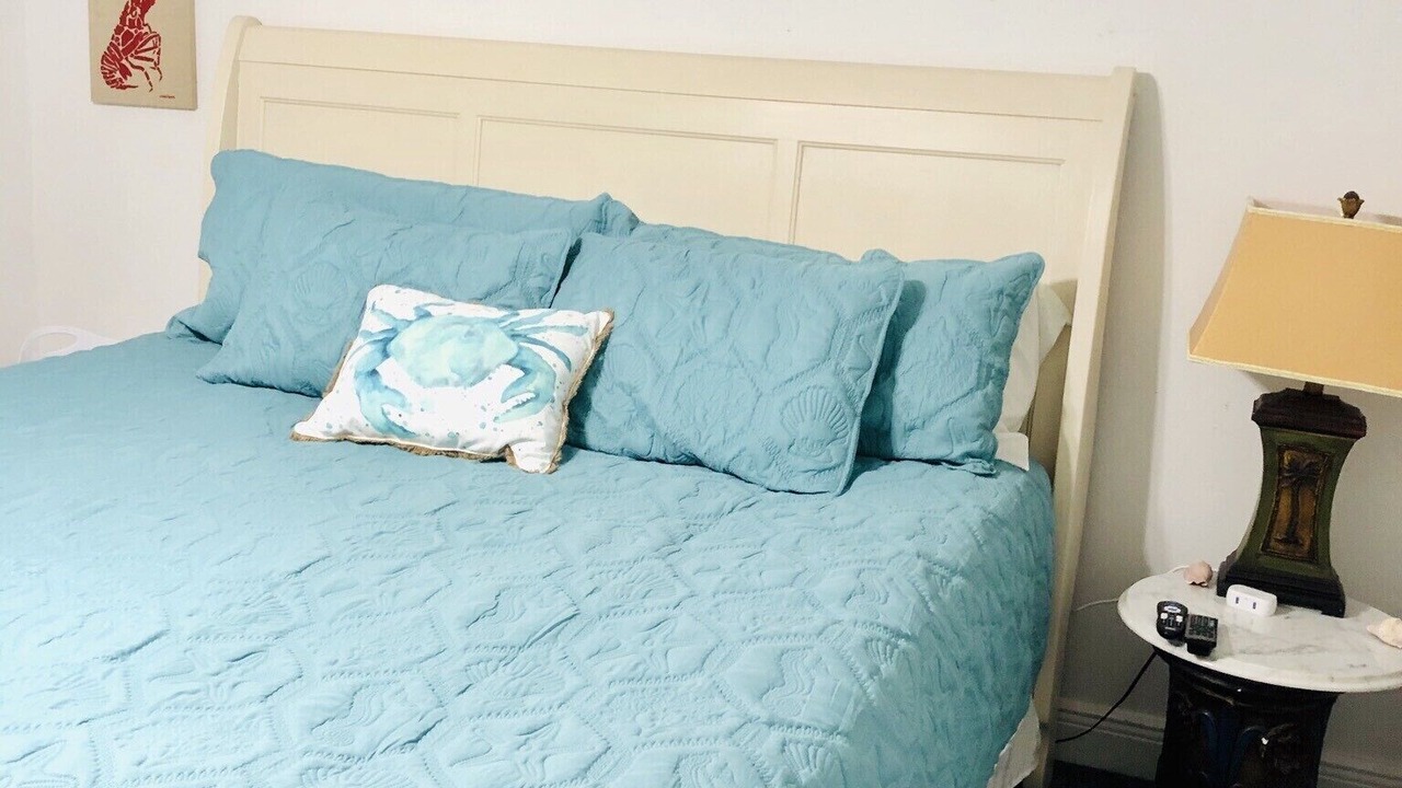 Photo of Bedroom in Ono Island